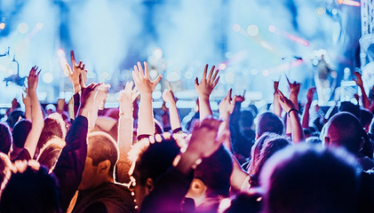 地方新聞精選 陜西嚴禁大型演出假唱，深圳擬放寬車牌申請，網絡文化經營受關注